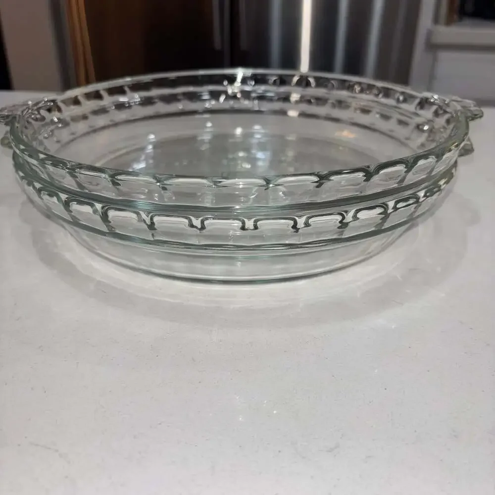 Vintage Pyrex #229 Pie Dishes (2) Size 9.5-Inch Clear Glass Fluted Scalloped